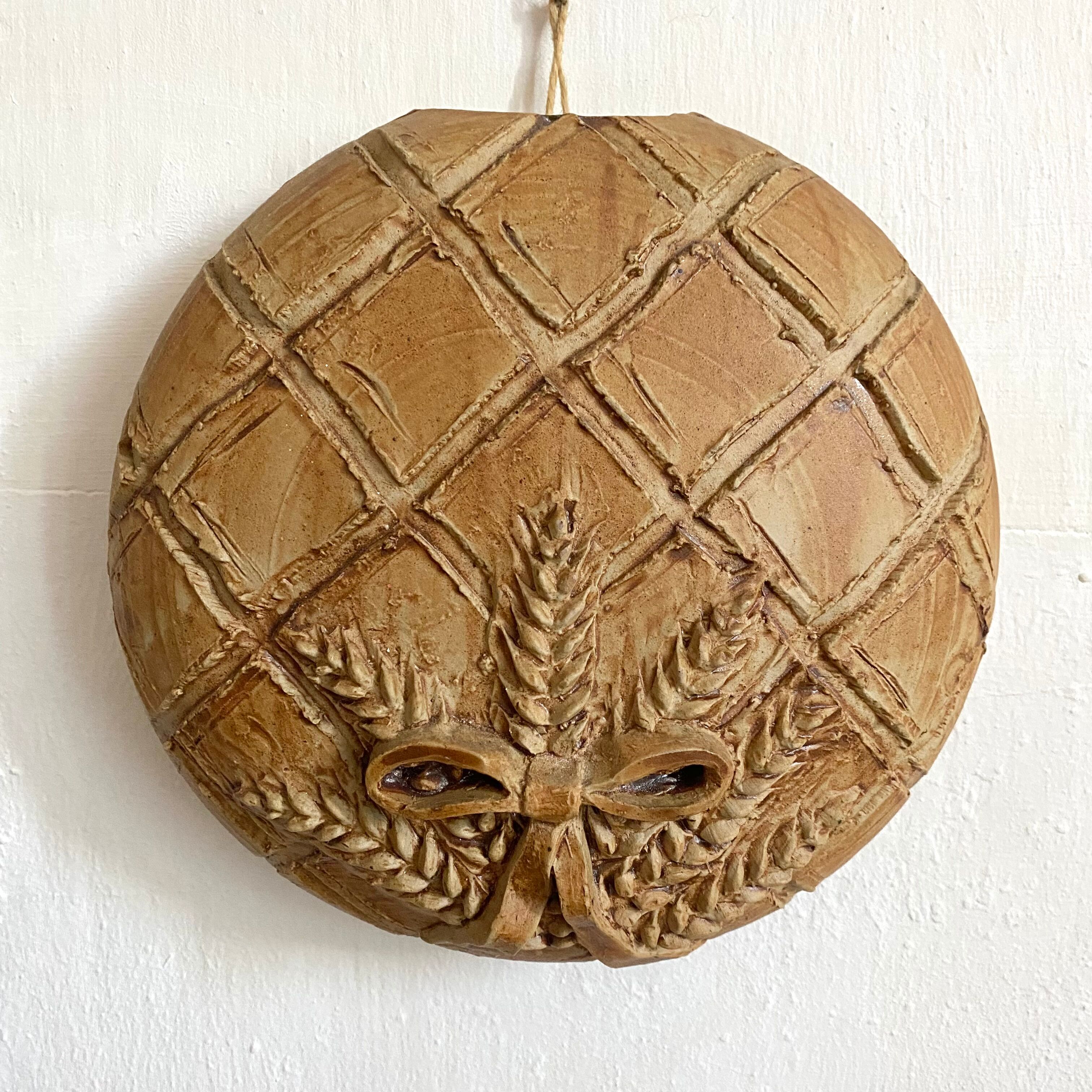 Vase mural en grès