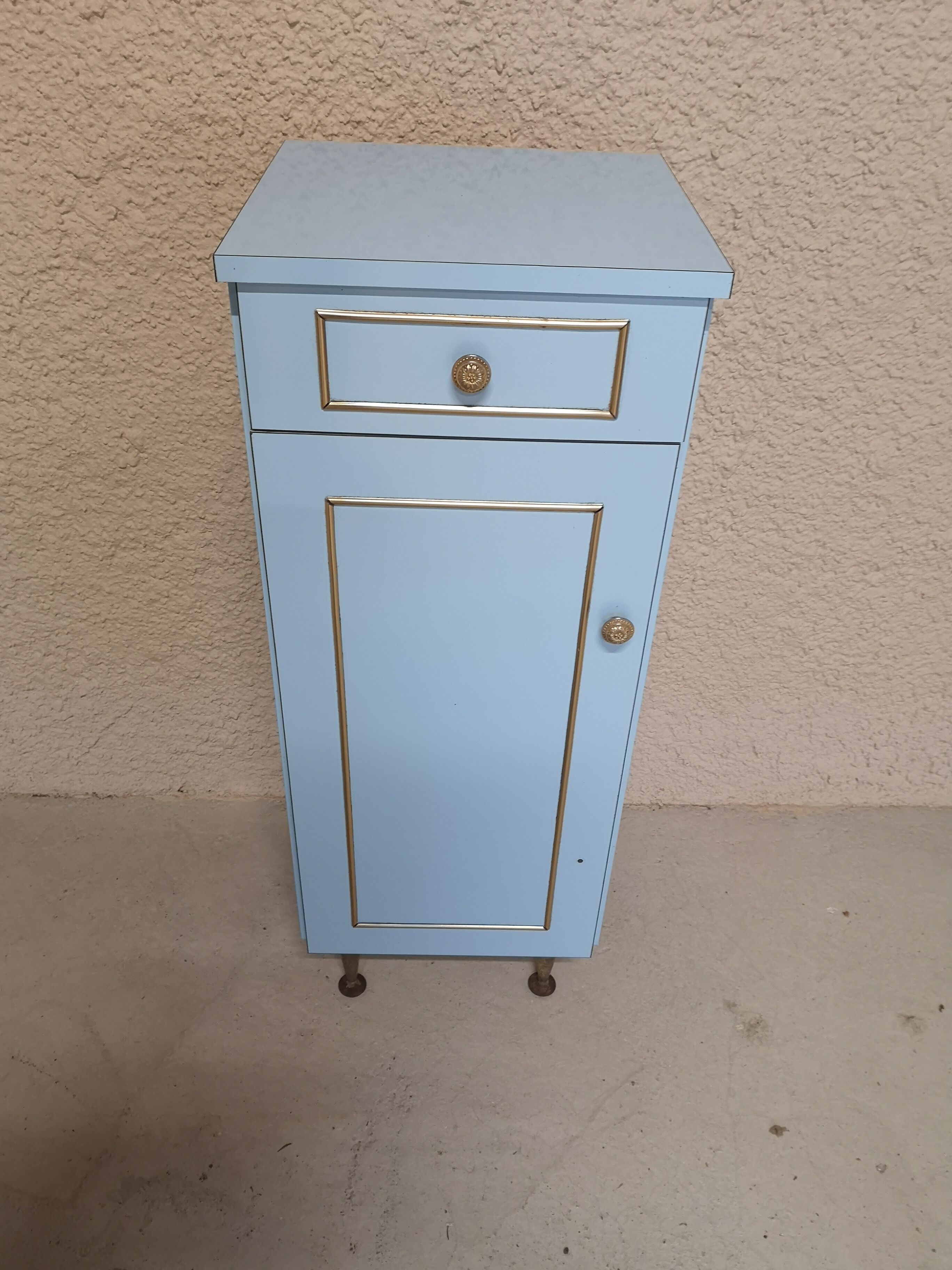 Vintage bathroom furniture