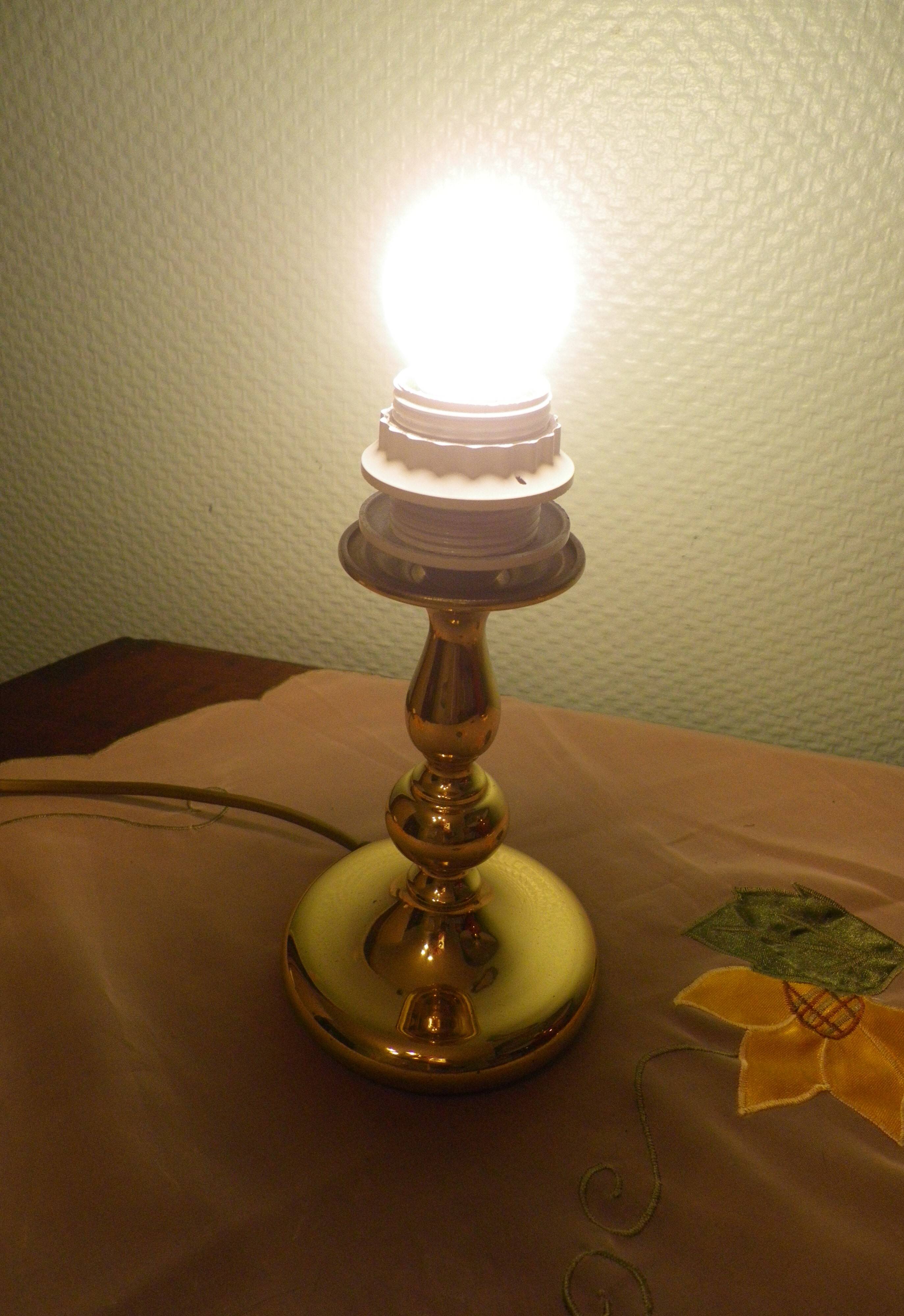 Brass lamp base