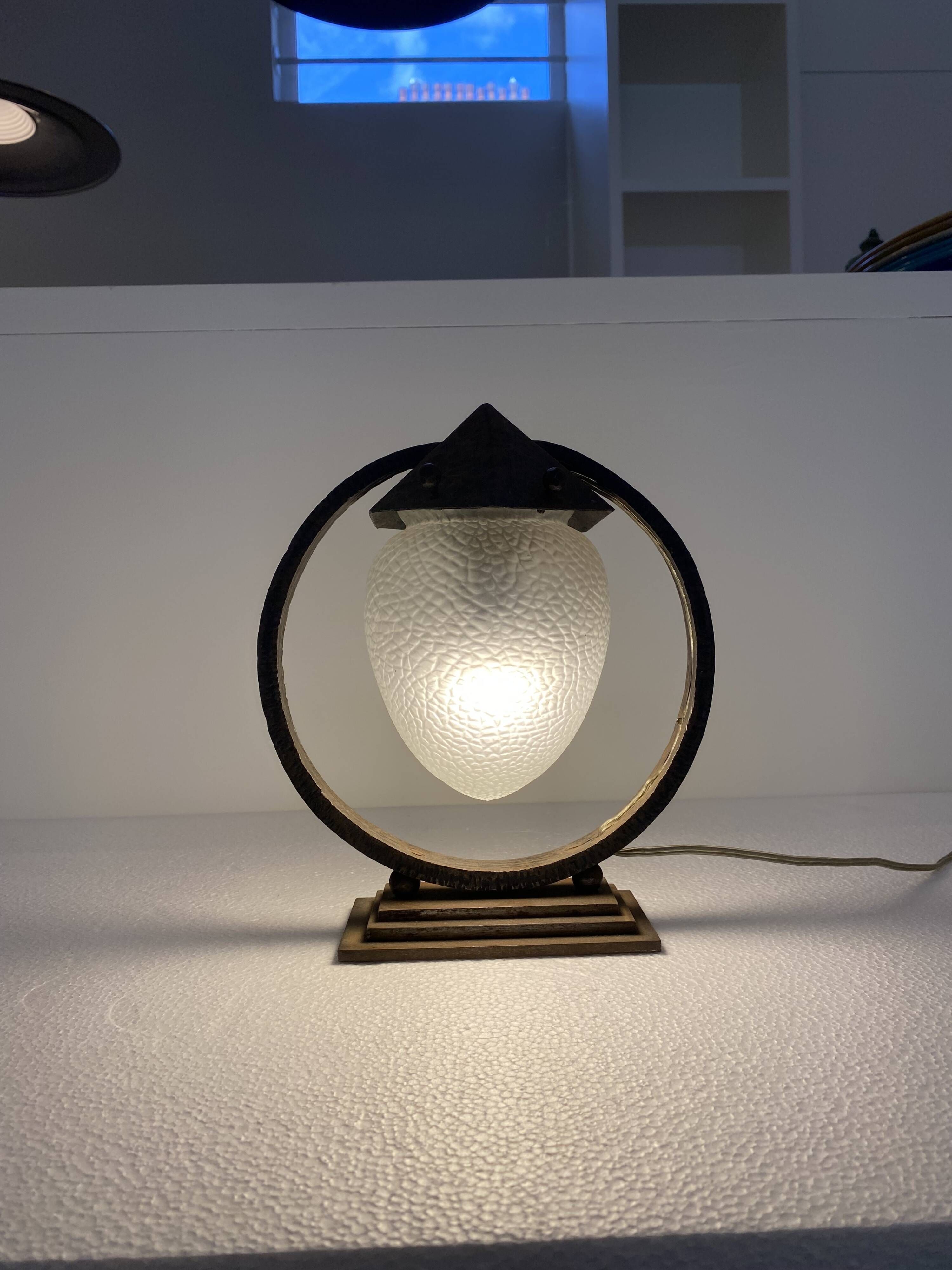 Sculptural Art Deco Table Lamp With Frosted Glass Shade, 1930s