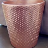 Golden vase