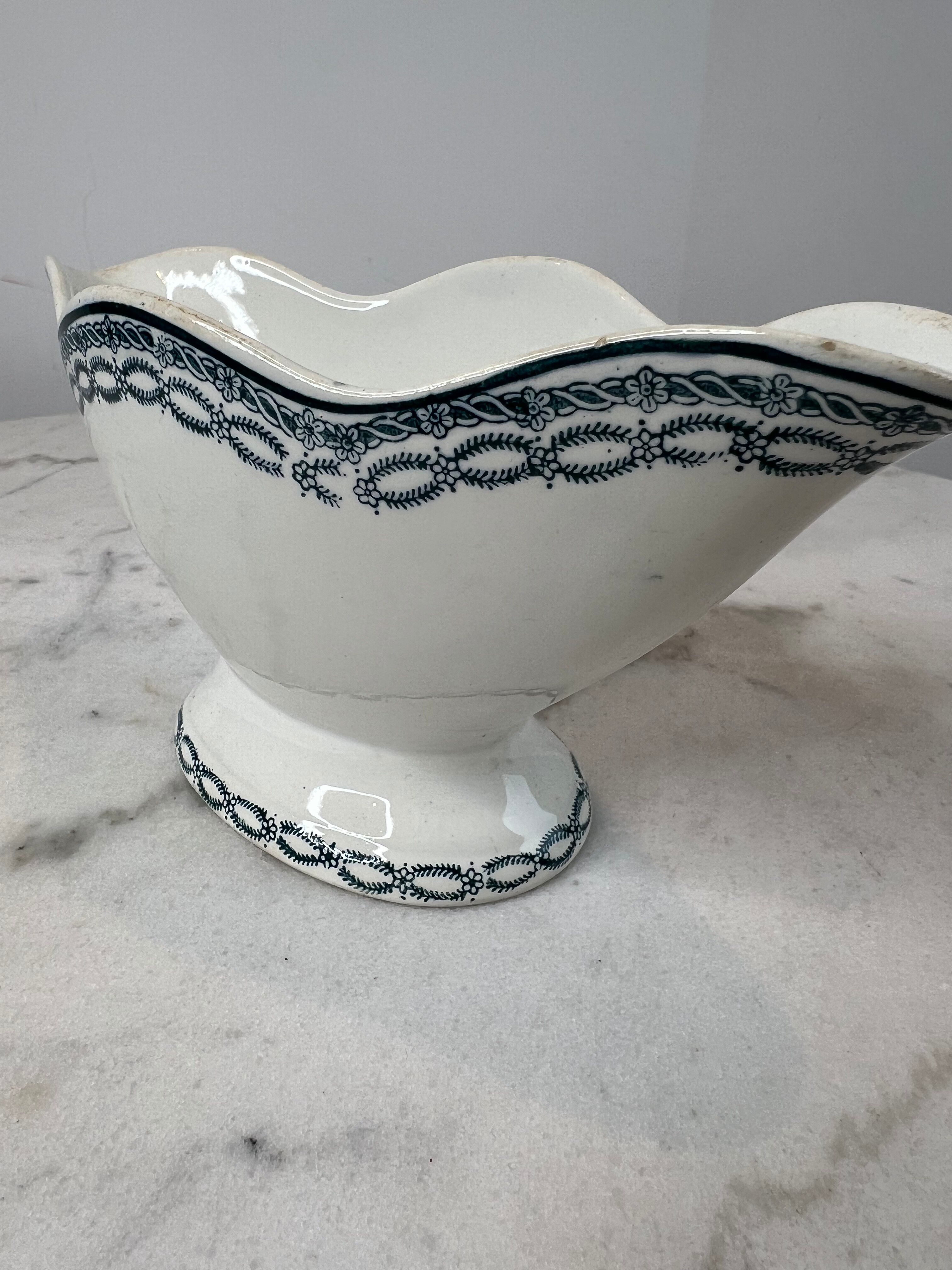 Ironstone sauce boat Saint-Amand