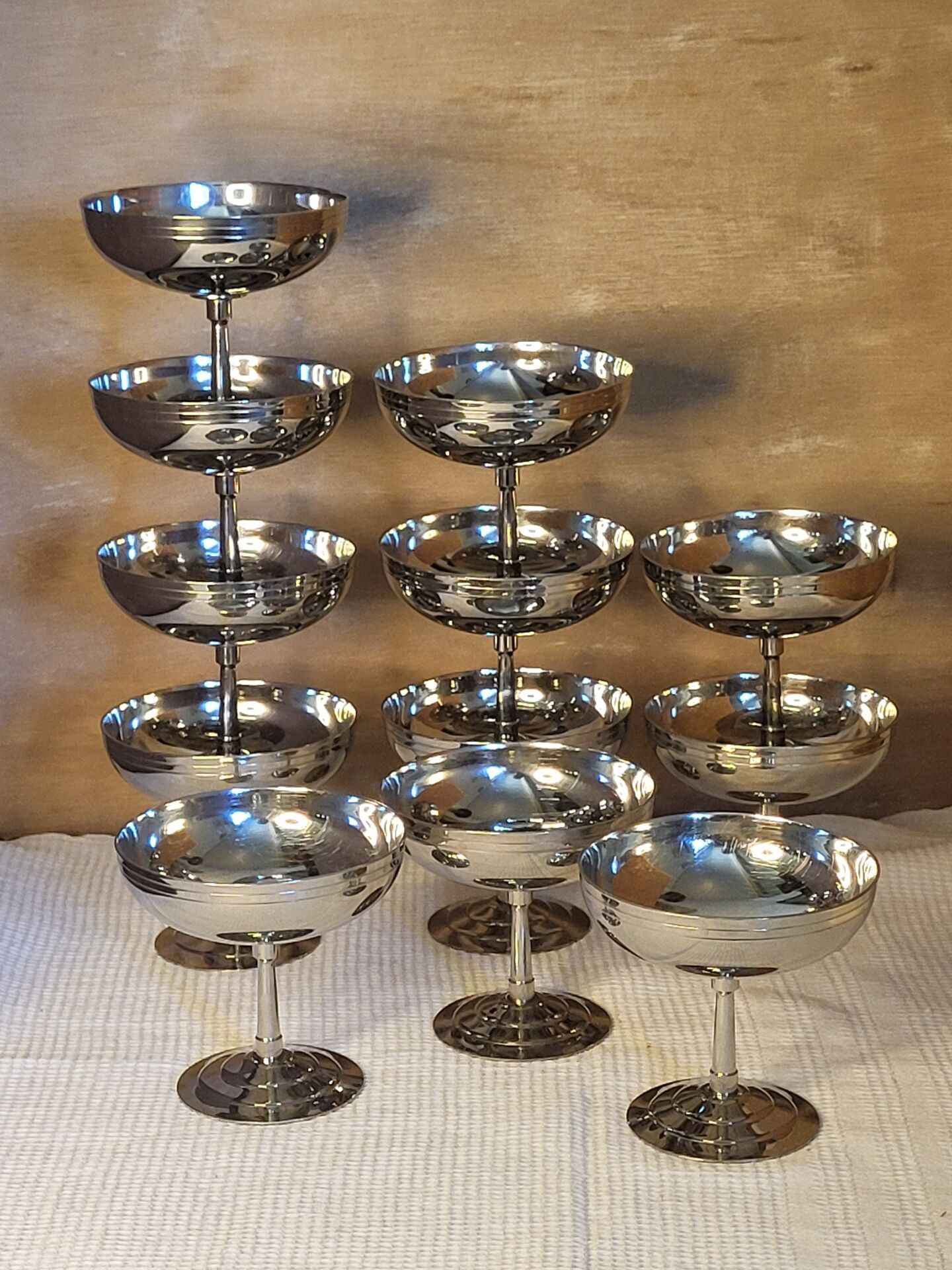 Stainless steel ice cream bowls
