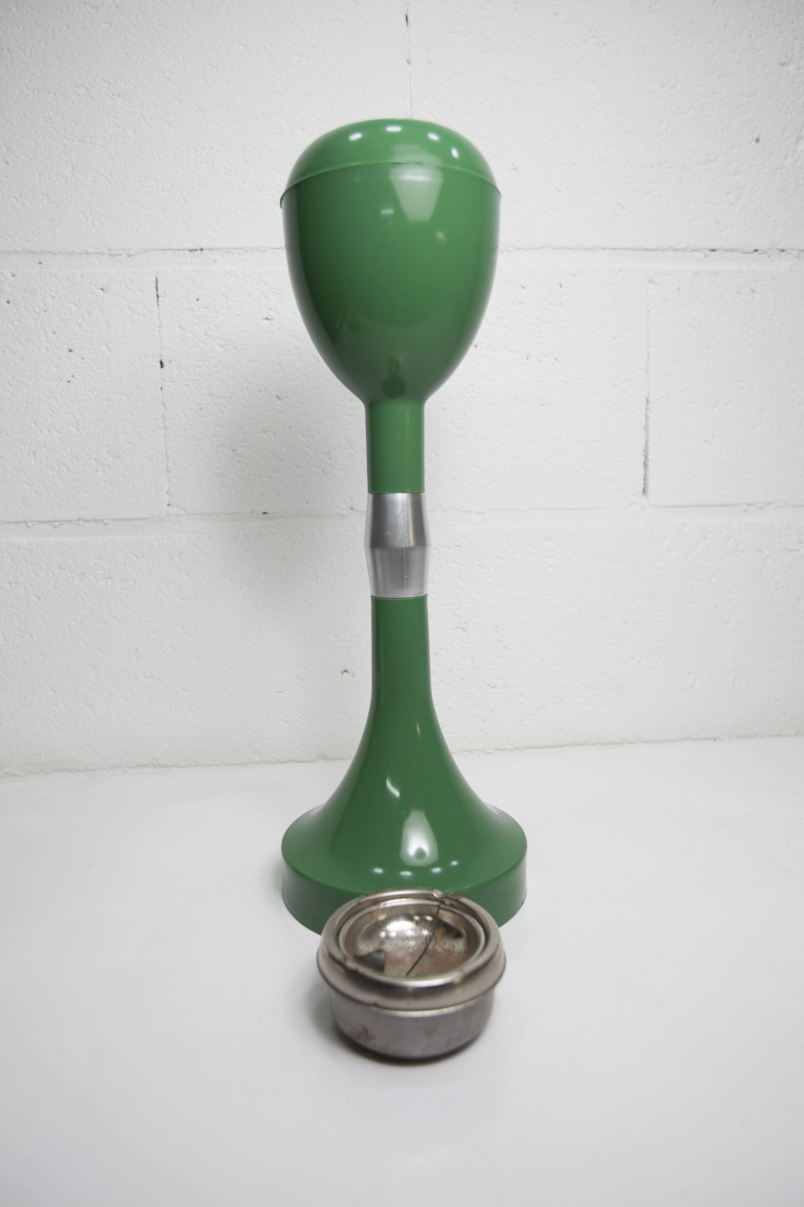 Space age ashtray 1970 italian design green