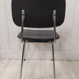 Pair of prefacto chairs by simard for airborne