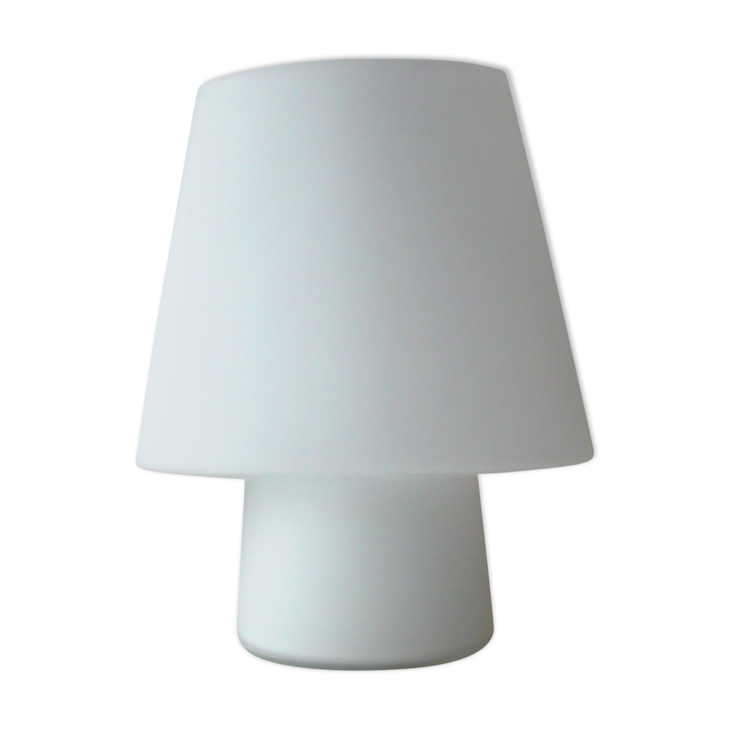 Vintage Flora Lamp by Habitat