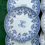 6 assiettes Gien série monogramme « 2nd choix »