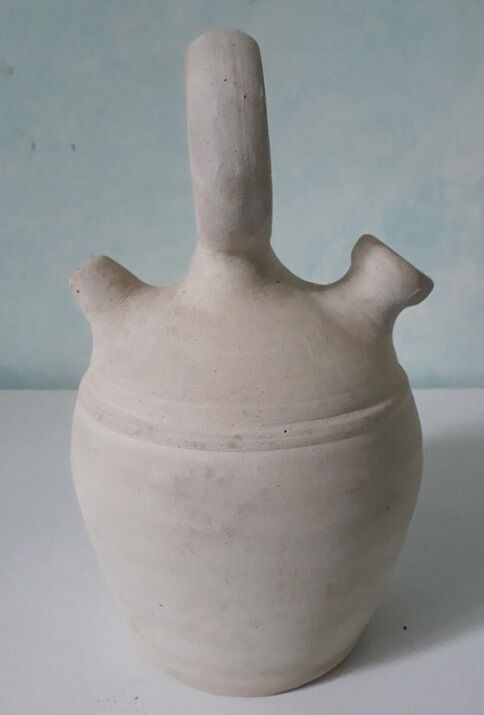 Old gargoulette white terracotta