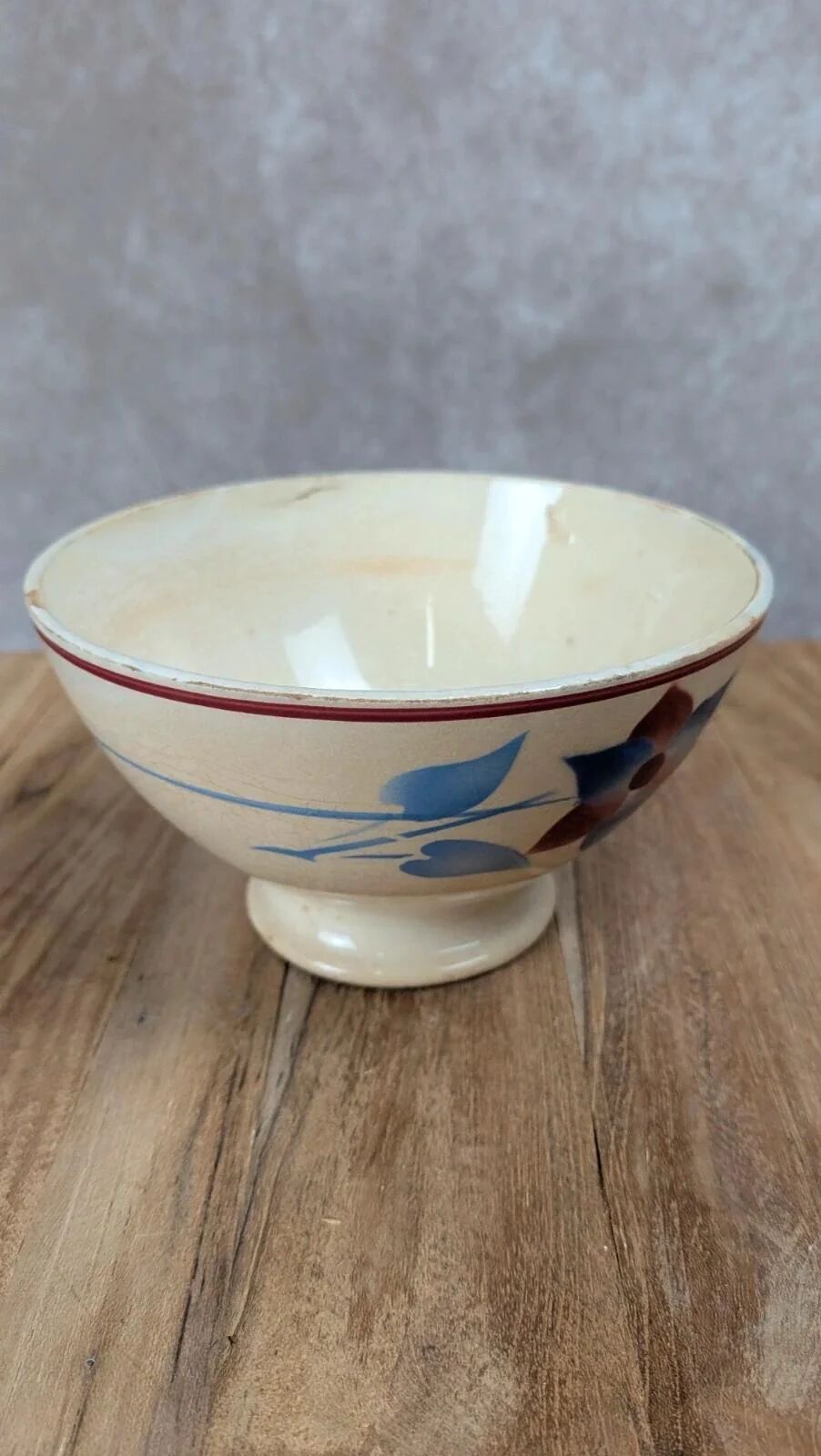 Old ceramic bowl – blue and burgundy floral decoration