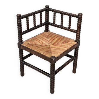 Corner chair