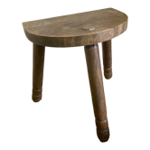 Tabouret tripode demi lune.
