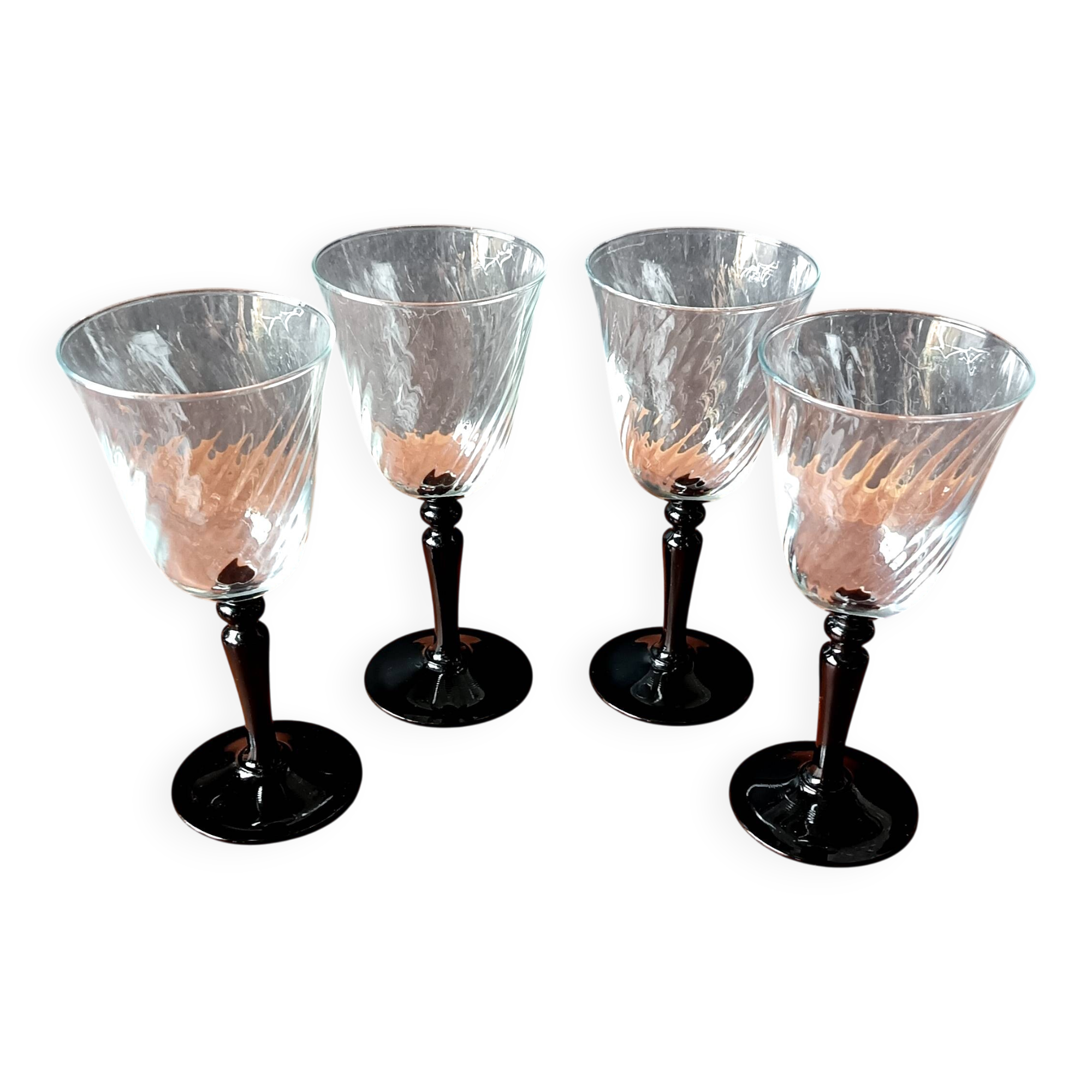 4 glasses 22 cl on black Onyx swirl stand Luminarc France, Vintage