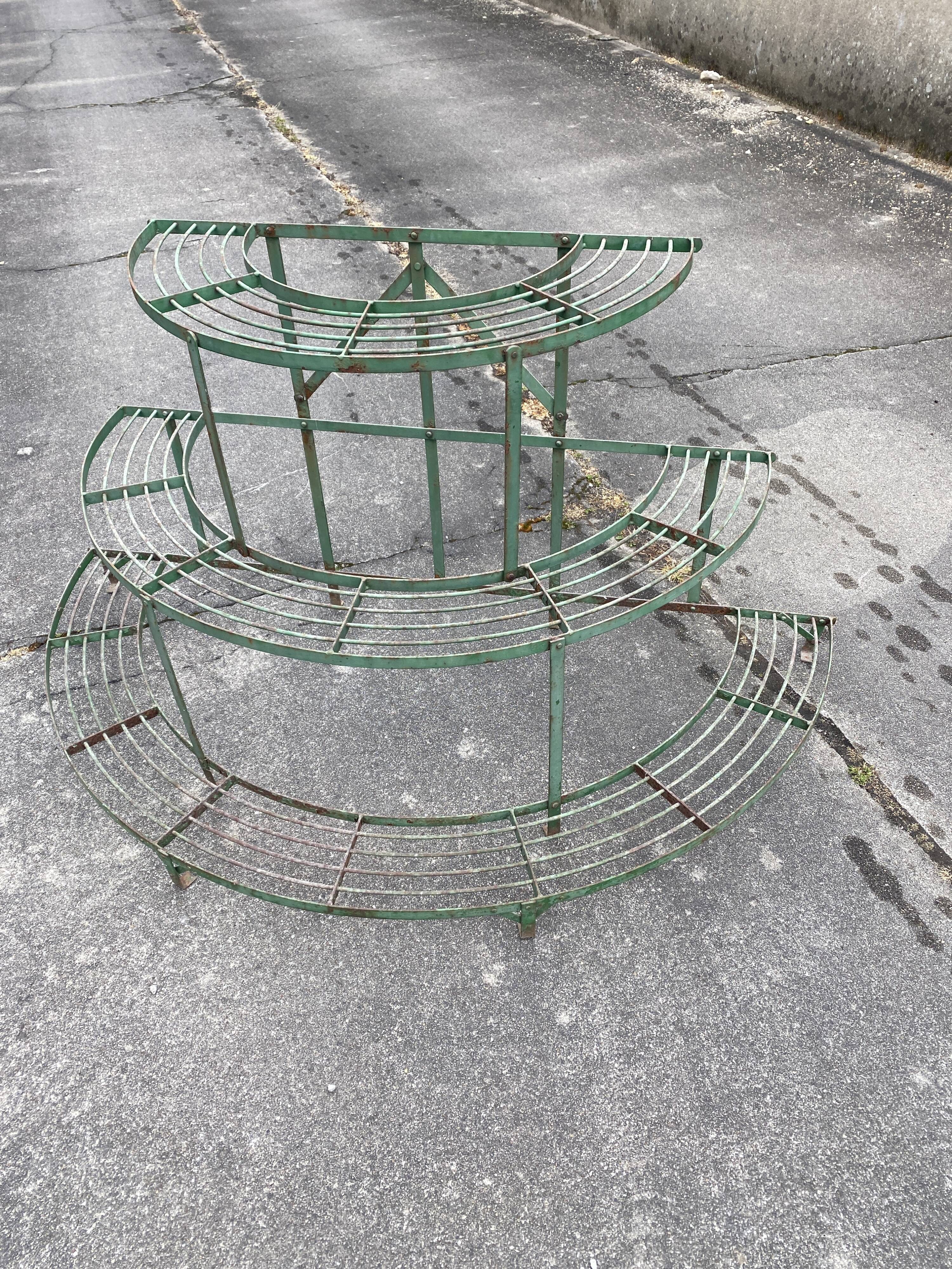 Plant holder half moon year 50 florist