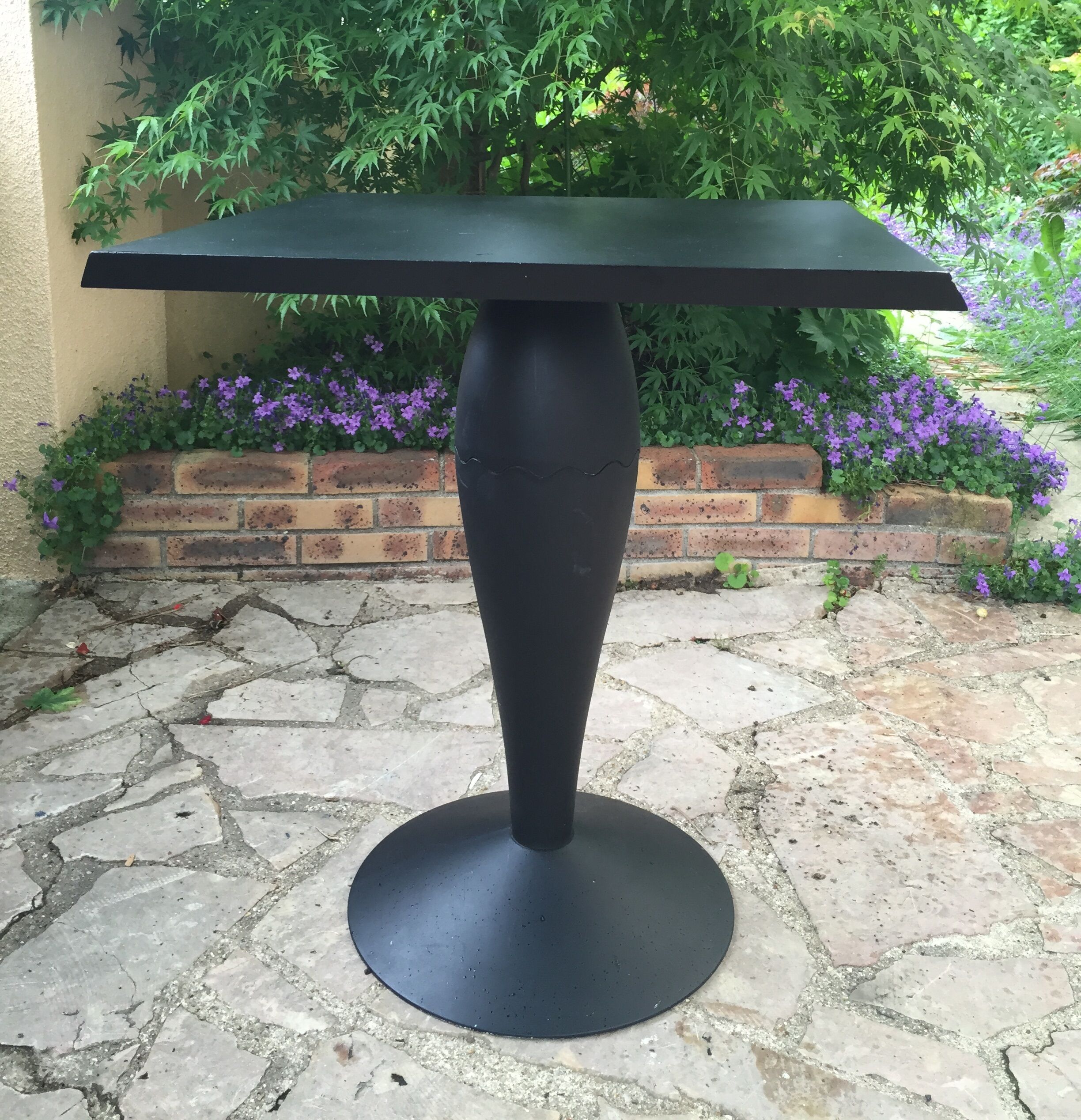 Bistro table Starck Miss Balu