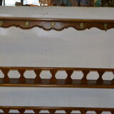 Etimier shelf plates