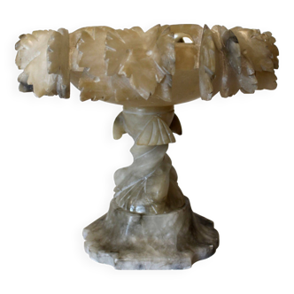 “Tazza” centerpiece in alabaster, Italy, 19th century.