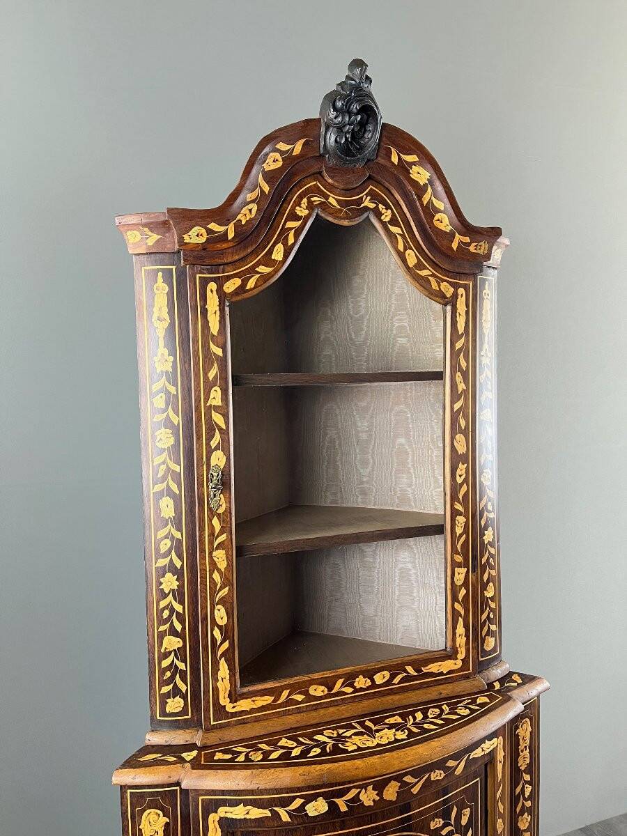Inlaid corner display cabinet, 19th century