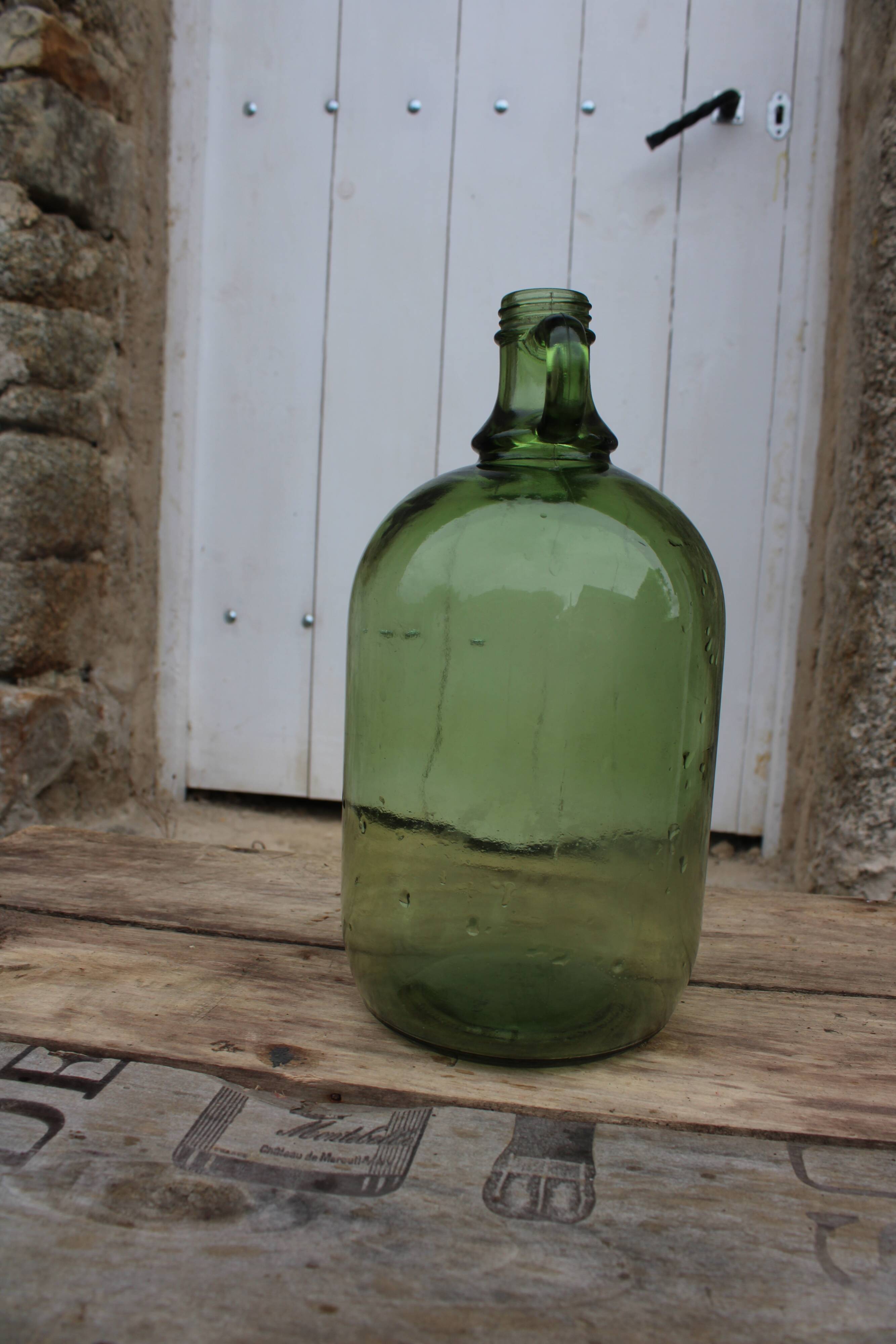 Demijohn 2 liters green bottle