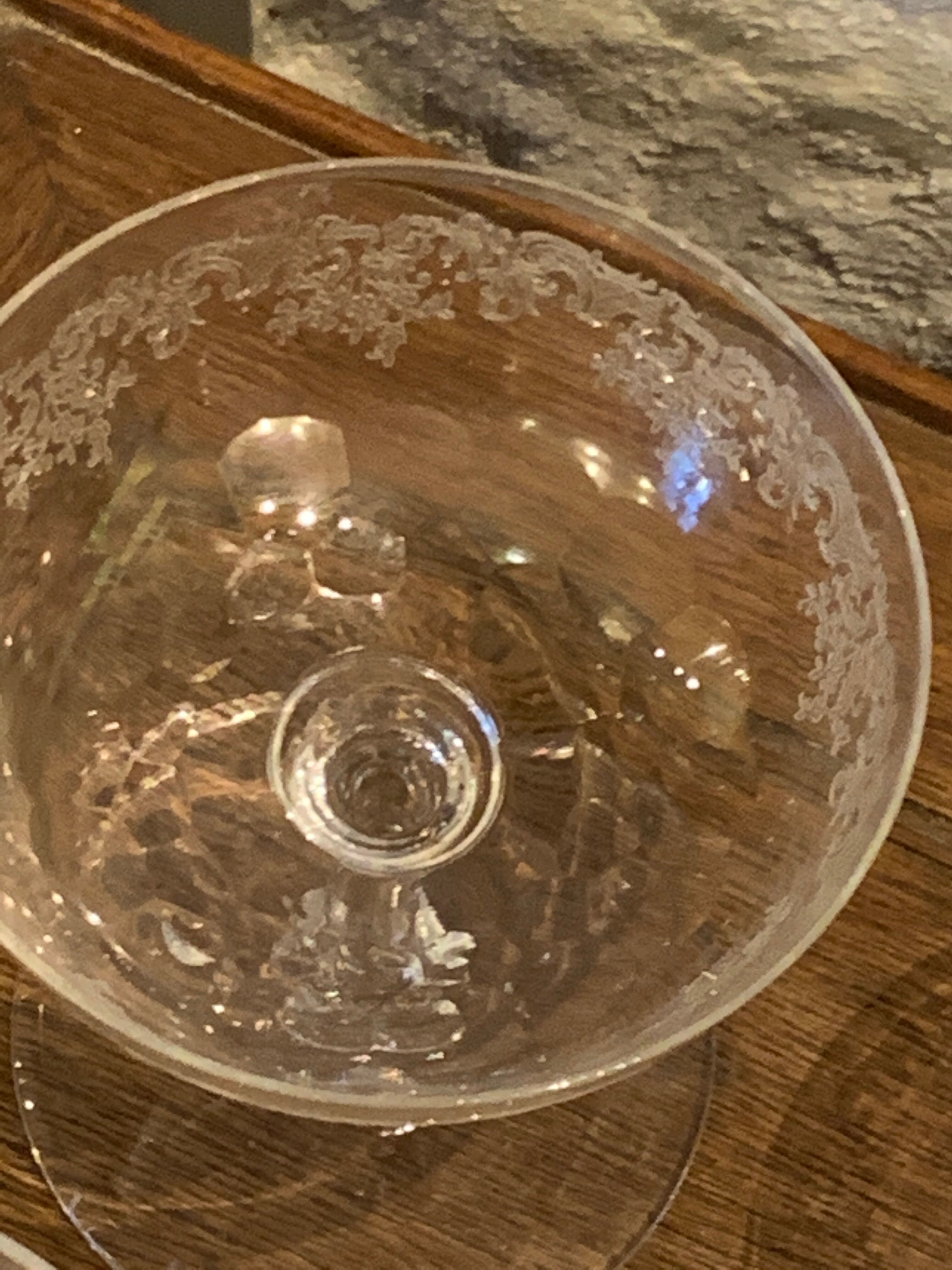 6 art deco champagne glasses with floral frieze