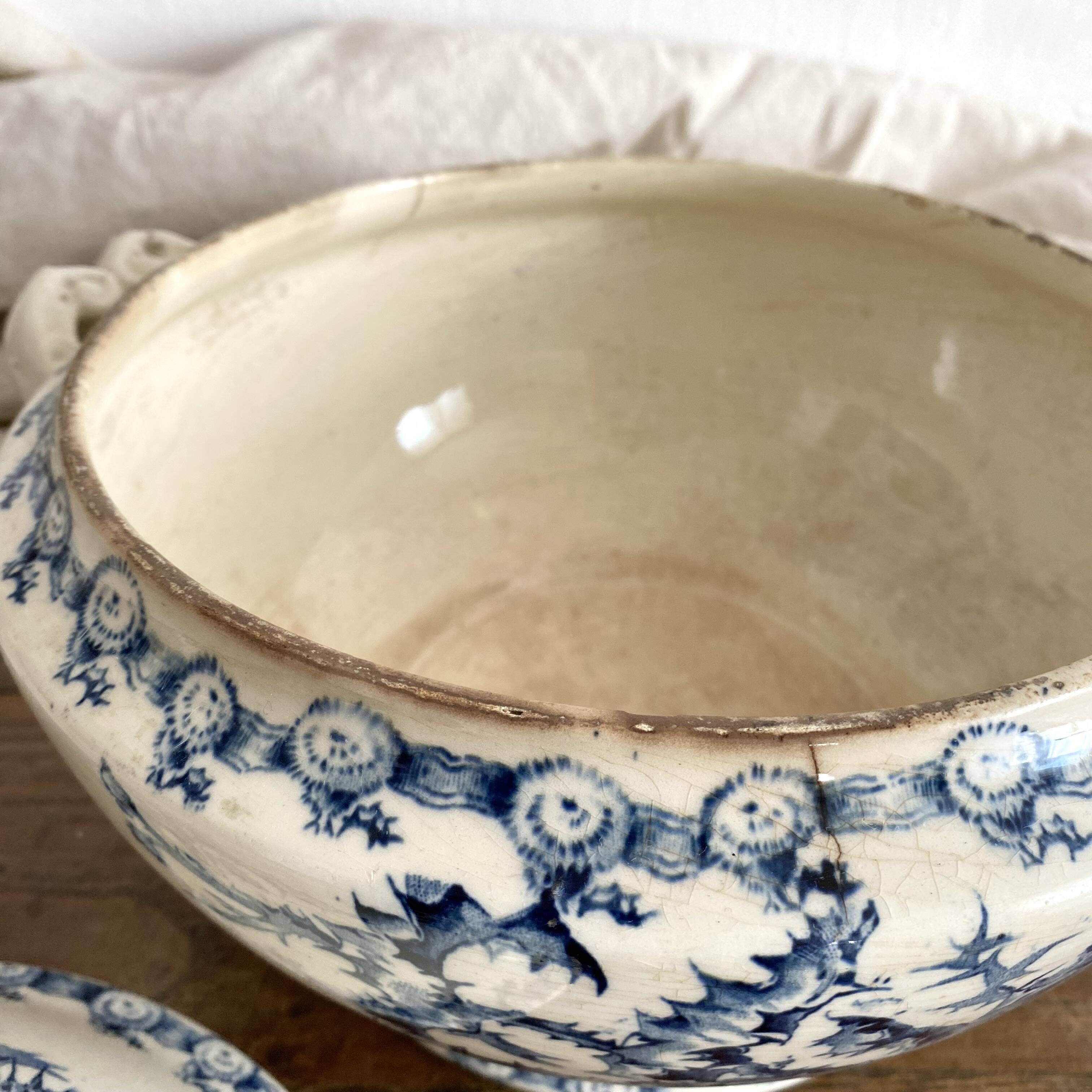 Soupière en terre de fer Gien Chardons