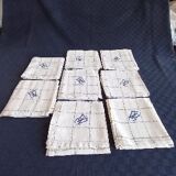Set of 8 napkins, in white cotton, MONOGRAM DP.