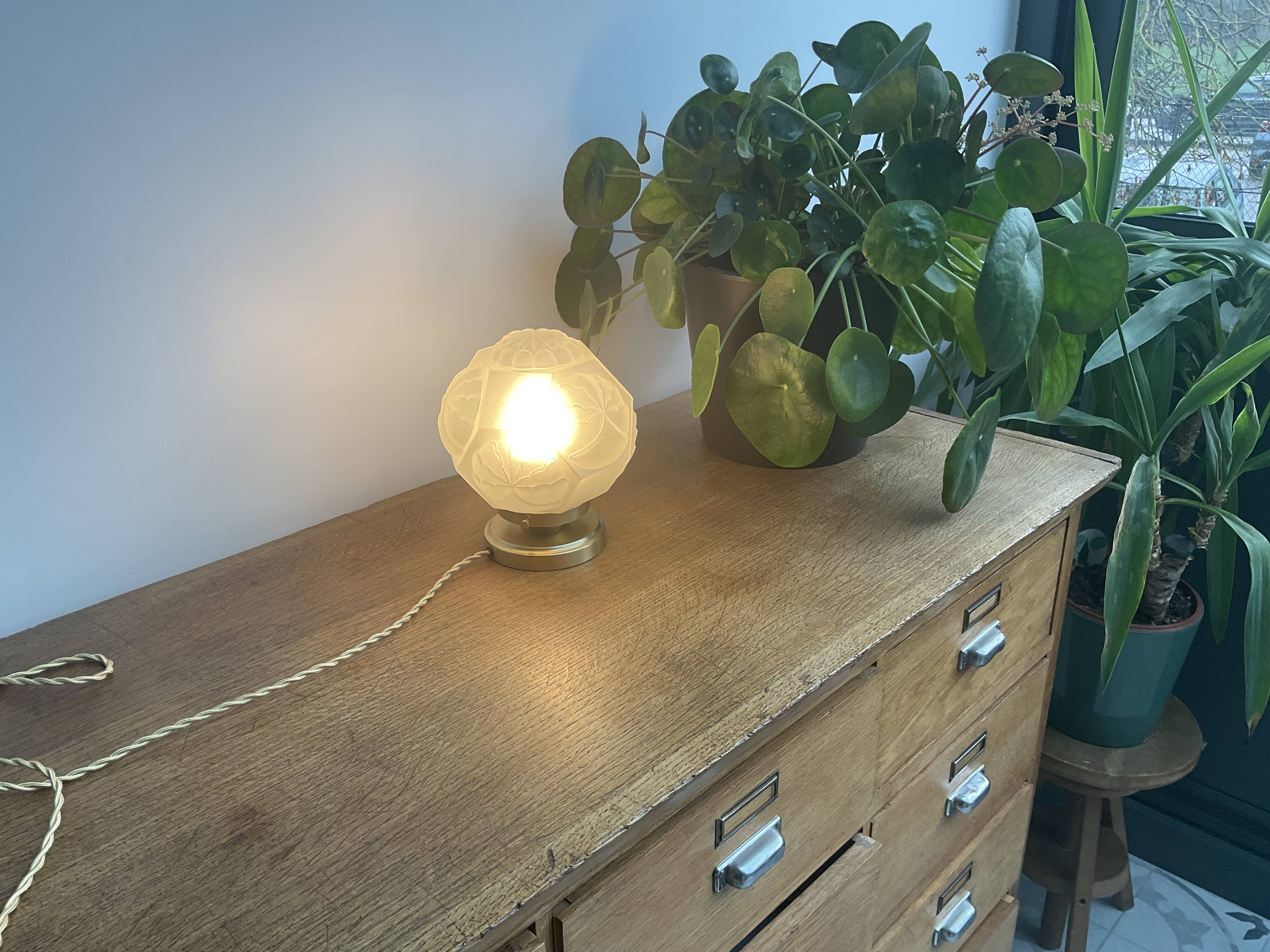 Art Deco table lamp