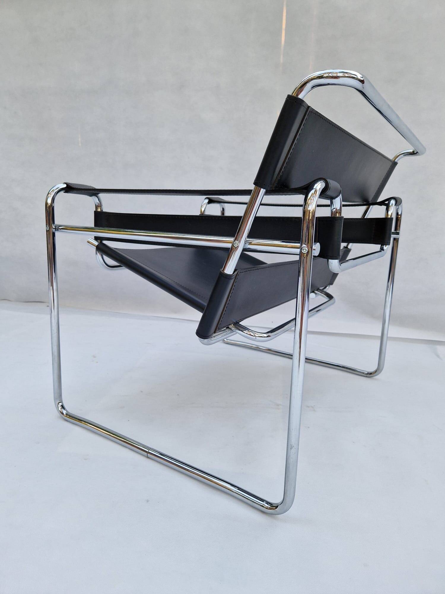 Marcel Breuer - Gavina - Armchair - Wassily Christian Plat Chair