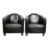 Ensemble de deux fauteuils aviateur vintage en cuir de vache noir.