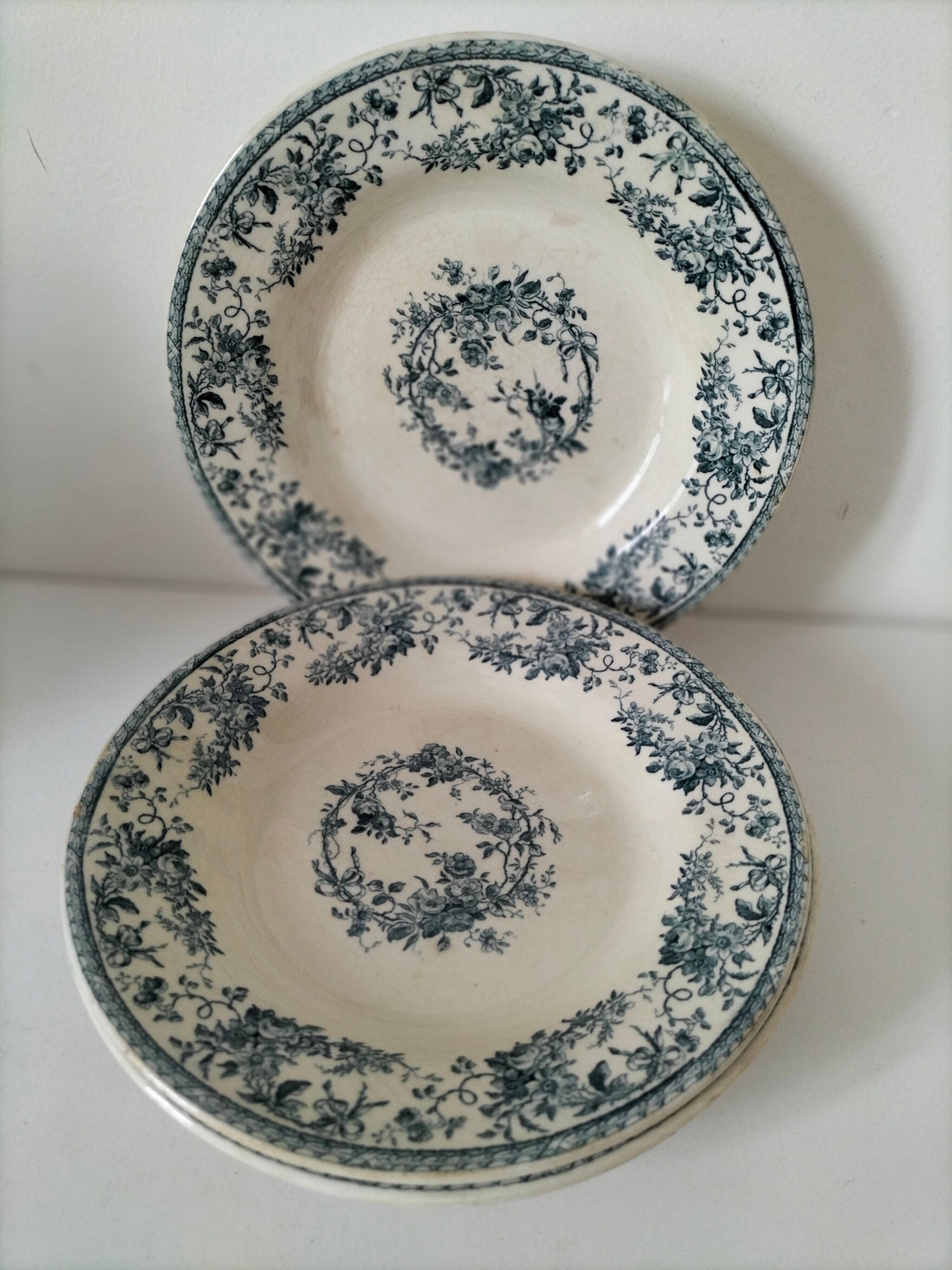 4 assiettes creuses Gien Bouquets de Roses terre de fer bleu de prusse