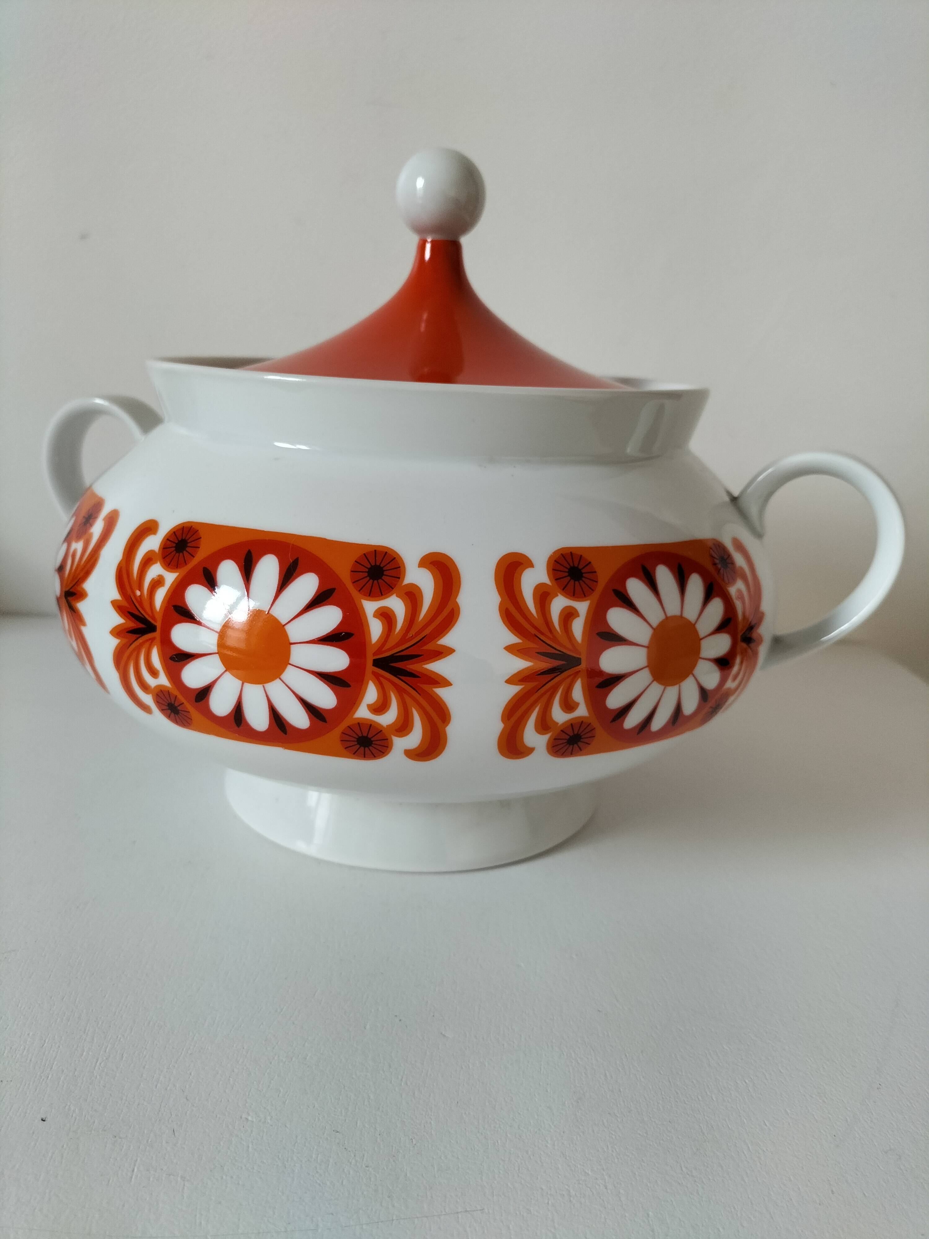Bavarian porcelain soup tureen Schuman Arzberg