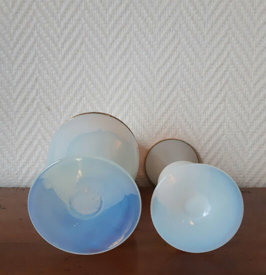 Bonbonnière and vase in opaline Charles X gilded metal