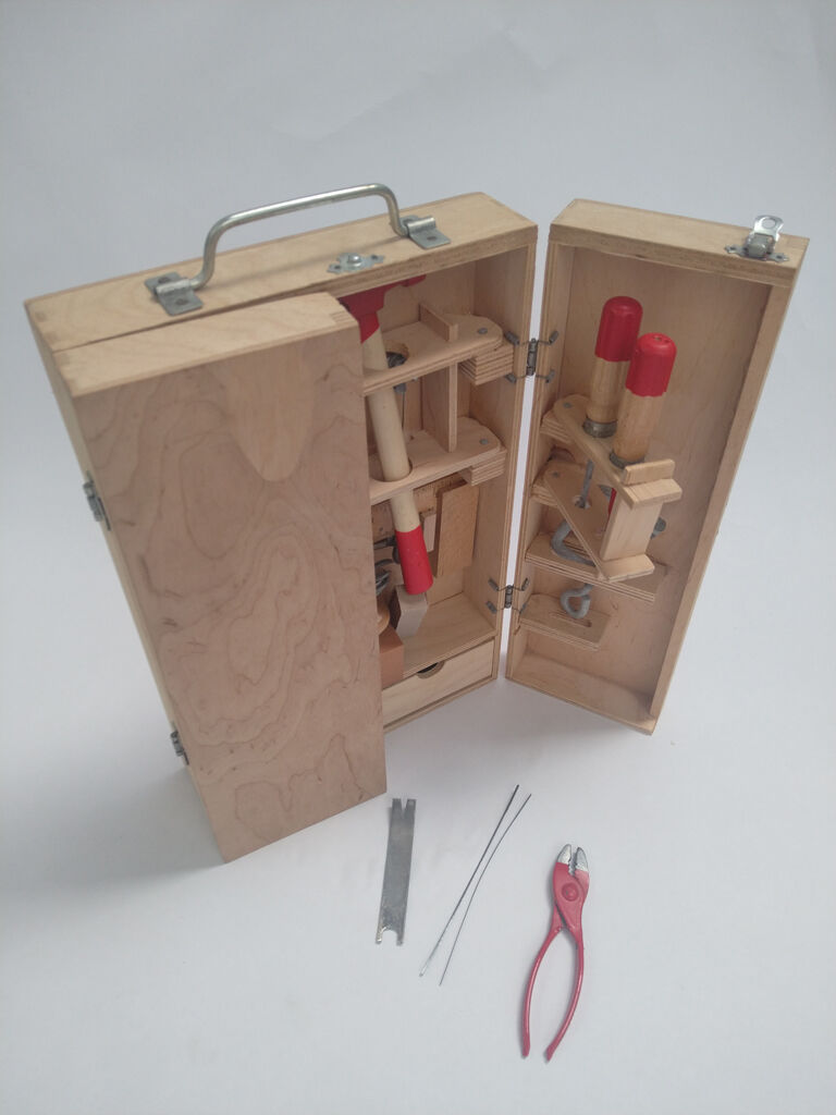 Outils de menuiserie métal pour enfants