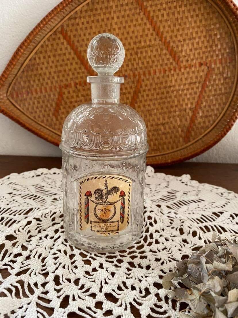 Guerlain-aux Abeilles bottle-500 ml.