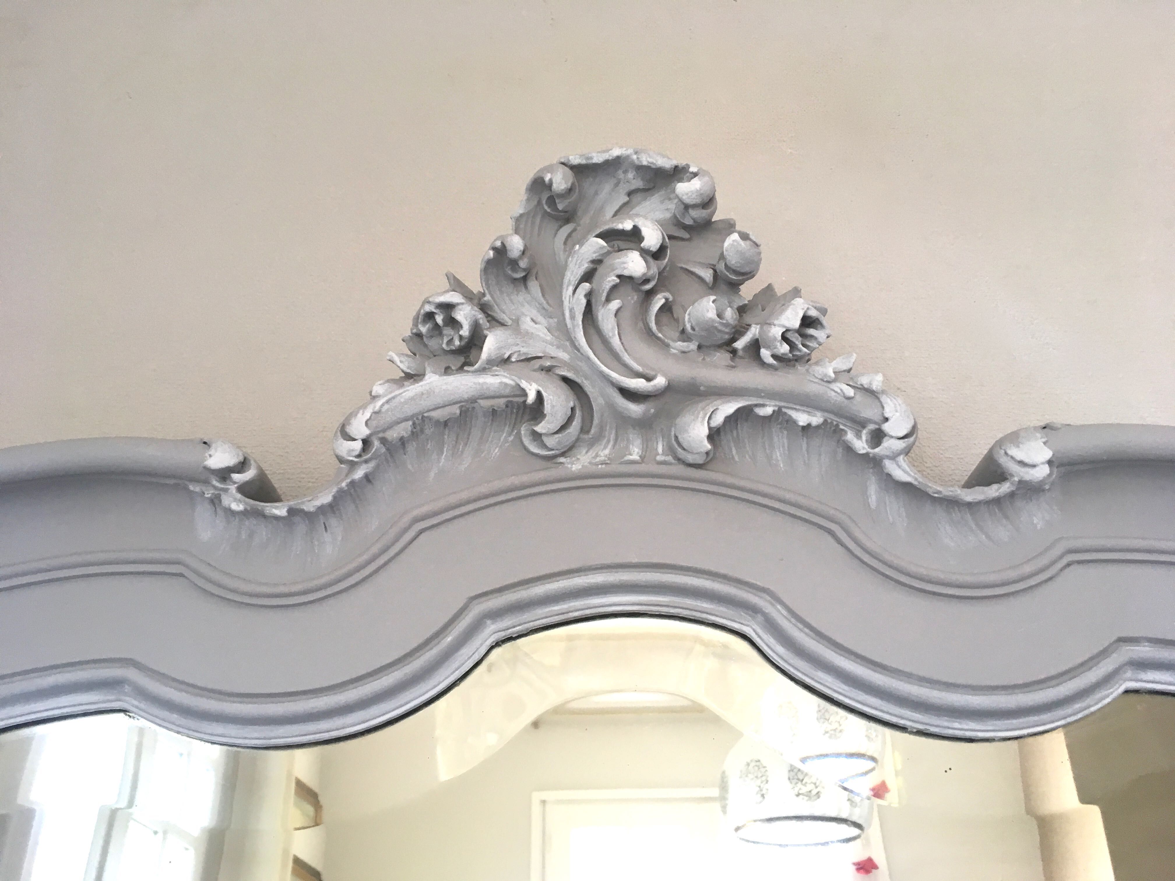 Miroir antique 128 x 170 bois sculpté