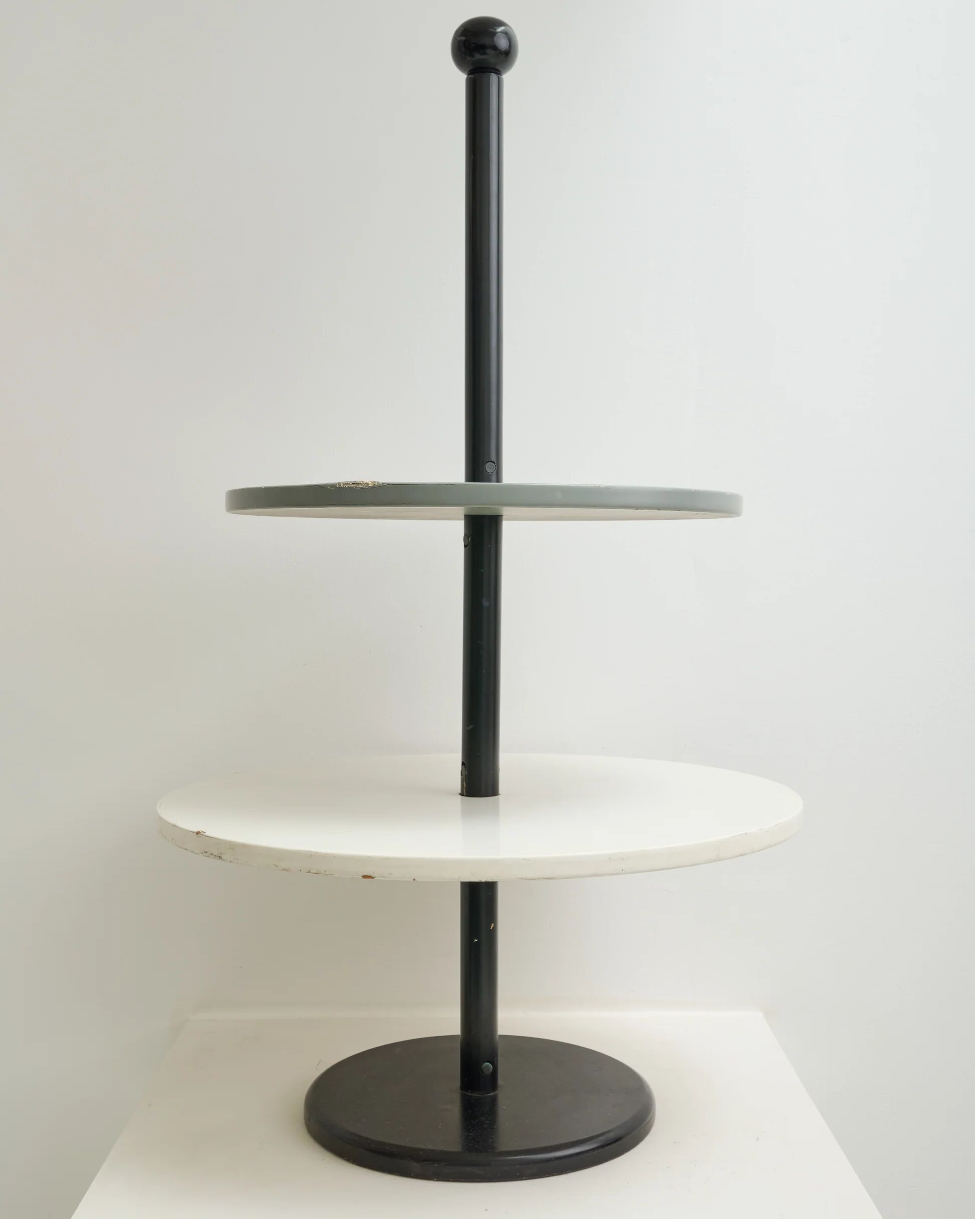 Side table, Zanotta, Achille Castiglioni, 1970-1980