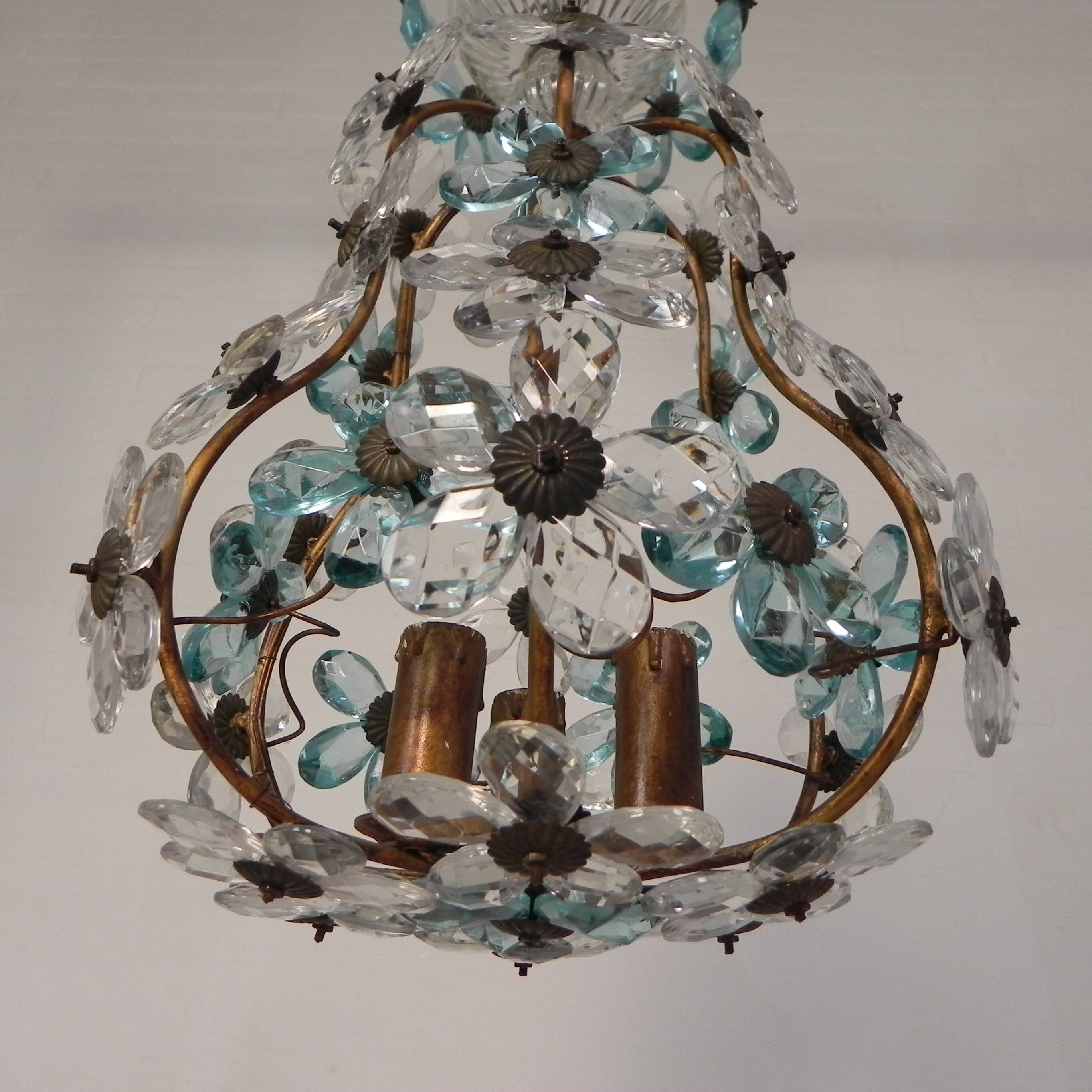 Suspension decorated with 42 blue and clear crystal flowers, Maison Baguès style, 1930s.