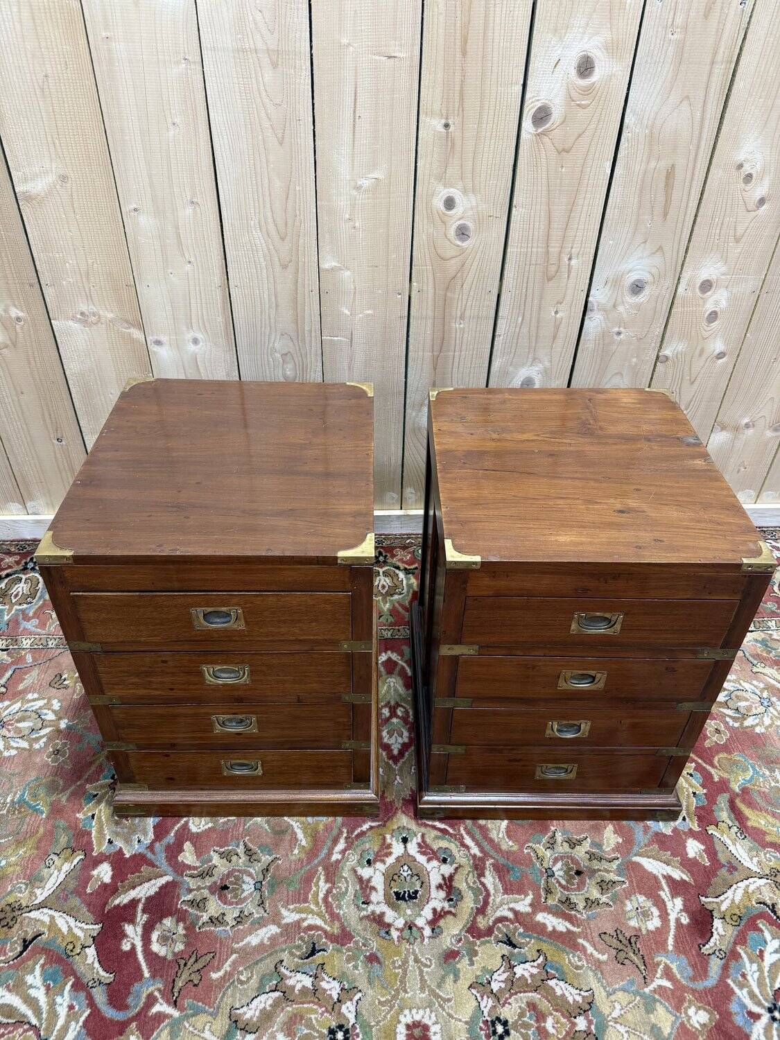 Pair of bedside tables "Marin"