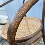 Thonet 209 chair by Mundus