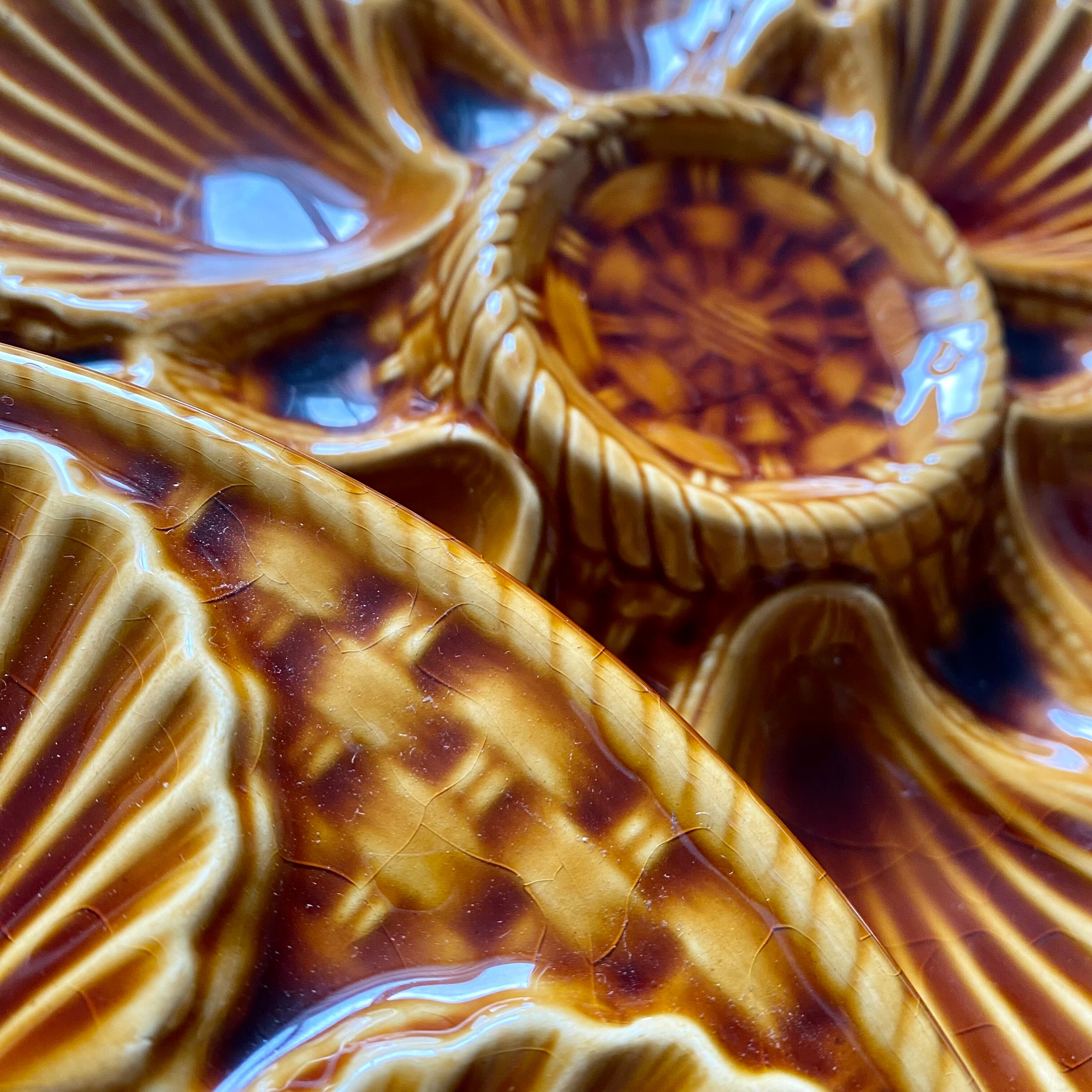 Longchamp oyster plates