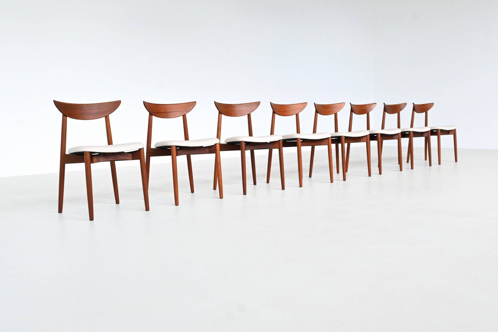Harry Ostergaard set of eight dining chairs teak Randers 1960