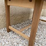 Stripped and extendable farm table
