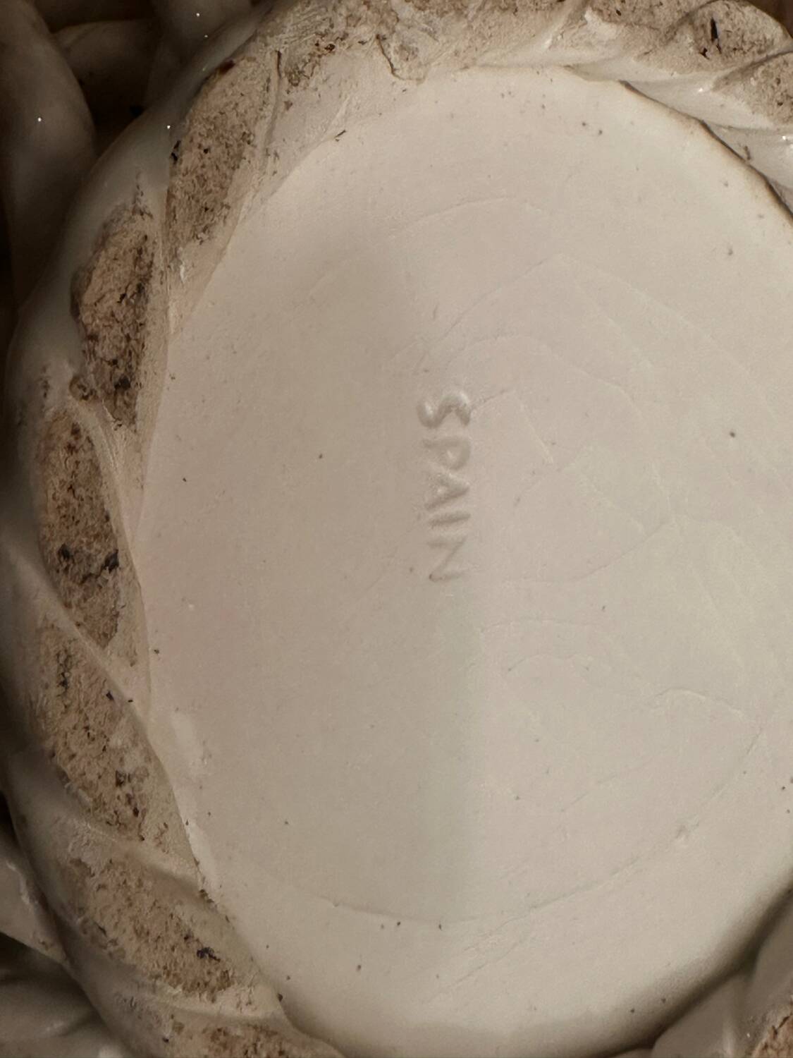 Vintage woven ceramic cache-pot