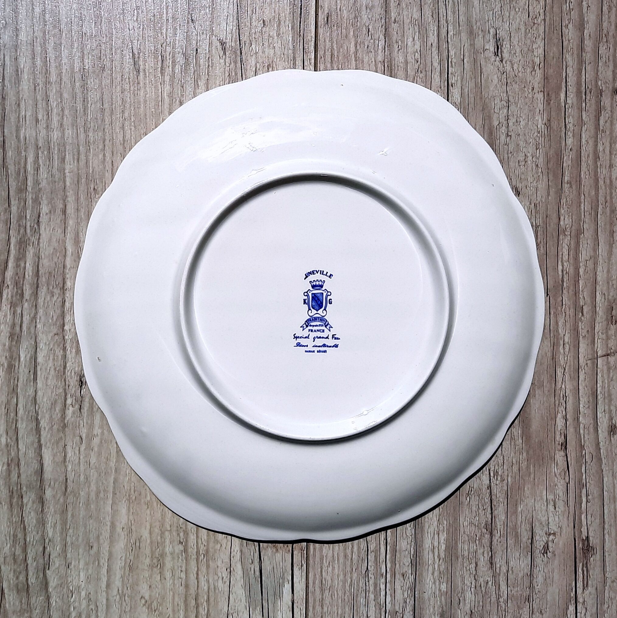 Lunéville - English Cottage - Presentation plate, Cup, Tray, Earthenware Saucière