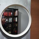 Italian white round mirror from the 70s by Collezione SALC