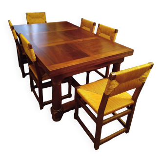 Solid walnut manor table (extendable) with chairs
