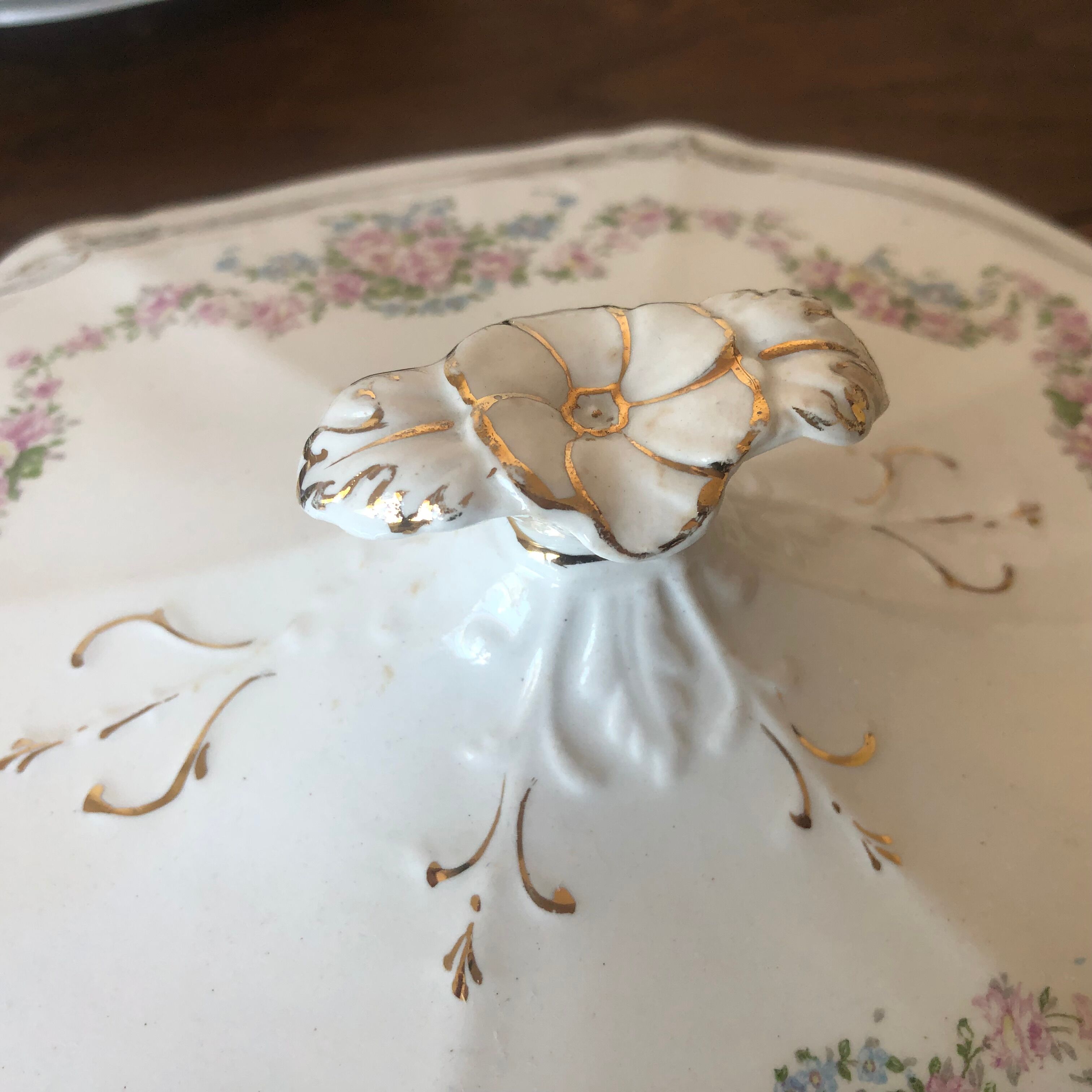 Romantic soup bowl