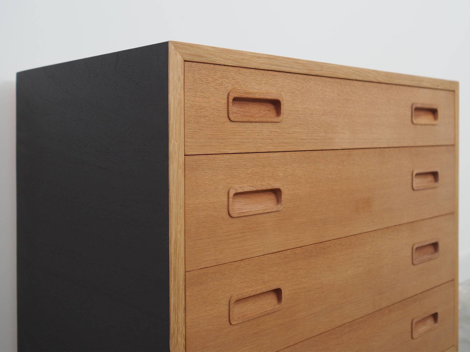 Ash chest of drawers, Danish design, 1970s, manufacturer: Hundevad & Co