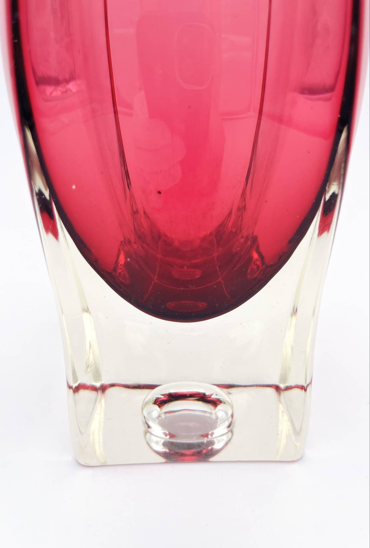 Murano Vase Fratelli Toso Chambord Sommerso Red Labelled 35cm