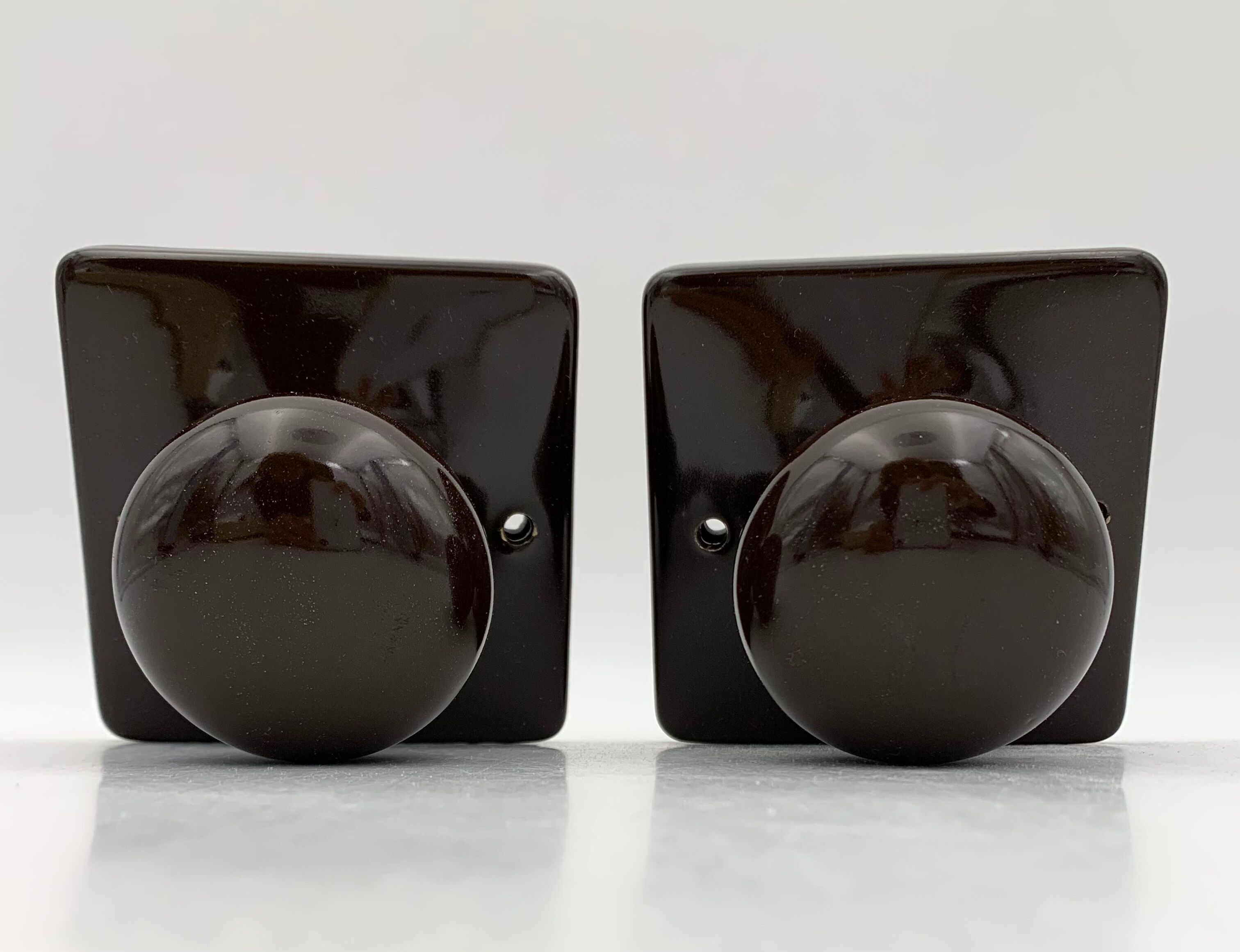 Vintage chestnut hooks porcelain Halga