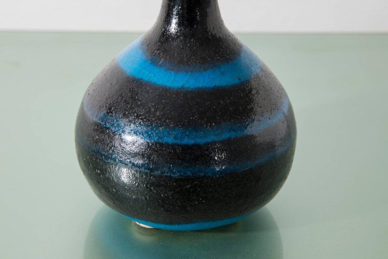 Vase in blue and black earthenware 'Gambone'